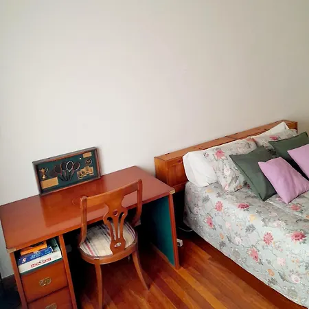 Quarto em Acomodações Particulares Super-central *