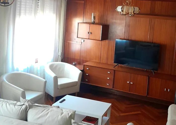 Super-central Δωμάτια σε οικογενειακή κατοικία Μπιλμπάο