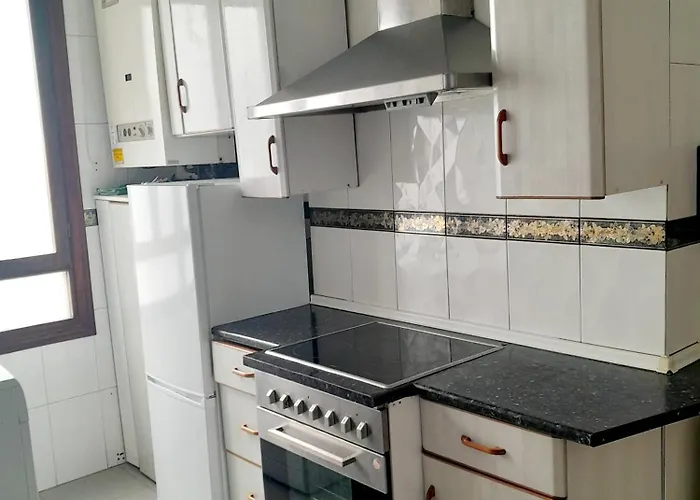 Super-central Δωμάτια σε οικογενειακή κατοικία Μπιλμπάο